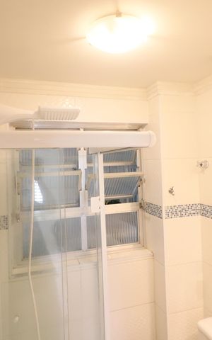 Apartamento à venda com 64m², 2 quartos e sem vagaBanheiro