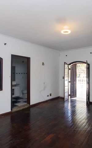 Casa à venda com 280m², 3 quartos e 2 vagas Casa à venda com 280m², 3 quartos e 2 vagasQuarto Suíte 2