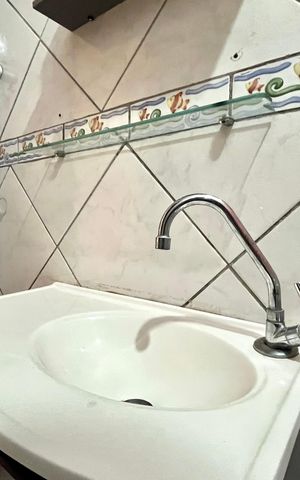 Casa para alugar com 161m², 4 quartos e 2 vagas Casa para alugar com 161m², 4 quartos e 2 vagasBanheiro