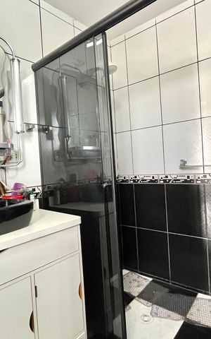 Casa para alugar com 161m², 4 quartos e 2 vagas Casa para alugar com 161m², 4 quartos e 2 vagasBanheiro da Suíte