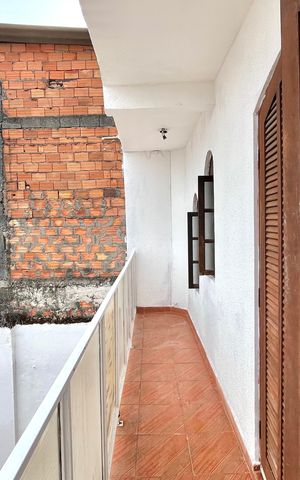 Casa para alugar com 161m², 4 quartos e 2 vagas Casa para alugar com 161m², 4 quartos e 2 vagasVaranda da Suíte