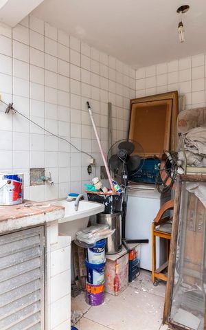 Casa à venda com 279m², 4 quartos e 2 vagasCasa 1 - Área de Serviço
