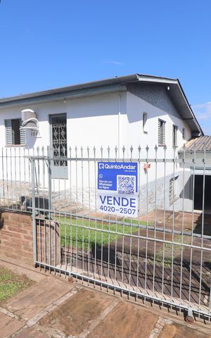 Casa à venda com 150m², 2 quartos e 2 vagasFachada
