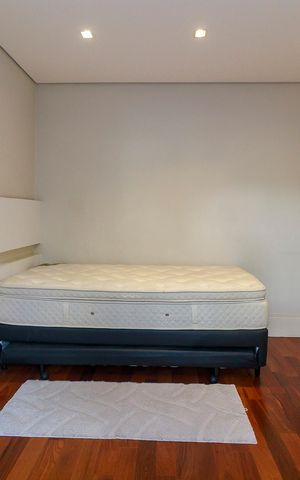 Apartamento à venda com 340m², 4 quartos e 4 vagas Apartamento à venda com 340m², 4 quartos e 4 vagasSuíte 2