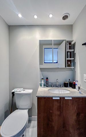 Apartamento à venda com 27m², 1 quarto e sem vagaBanheiro