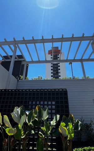 Apartamento à venda com 70m², 1 quarto e 1 vaga Apartamento à venda com 70m², 1 quarto e 1 vagaFachada