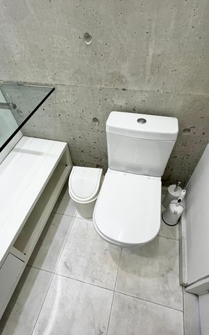 Apartamento à venda com 70m², 1 quarto e 1 vaga Apartamento à venda com 70m², 1 quarto e 1 vagaBanheiro