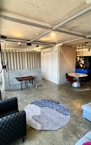 Apartamento à venda com 70m², 1 quarto e 1 vaga Apartamento à venda com 70m², 1 quarto e 1 vagaSala
