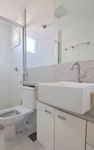 Apartamento à venda com 75m², 2 quartos e 2 vagas Apartamento à venda com 75m², 2 quartos e 2 vagasBanheiro Social