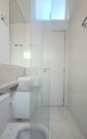 Apartamento à venda com 75m², 2 quartos e 2 vagas Apartamento à venda com 75m², 2 quartos e 2 vagasBanheiro Social