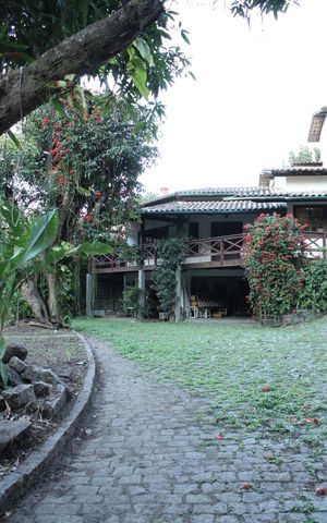Casa à venda com 500m², 3 quartos e sem vaga