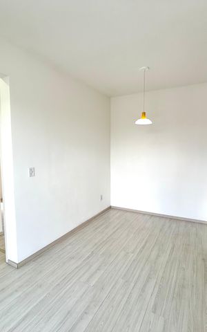 Apartamento à venda com 47m², 2 quartos e sem vaga Apartamento à venda com 47m², 2 quartos e sem vagaSala