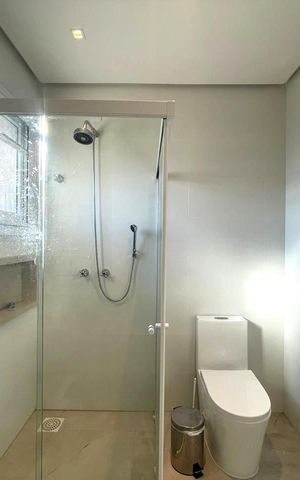 Casa à venda com 183m², 3 quartos e 2 vagas Casa à venda com 183m², 3 quartos e 2 vagasBanheiro social