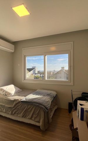 Casa à venda com 183m², 3 quartos e 2 vagas Casa à venda com 183m², 3 quartos e 2 vagasSuíte