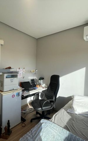 Casa à venda com 183m², 3 quartos e 2 vagas Casa à venda com 183m², 3 quartos e 2 vagasQuarto