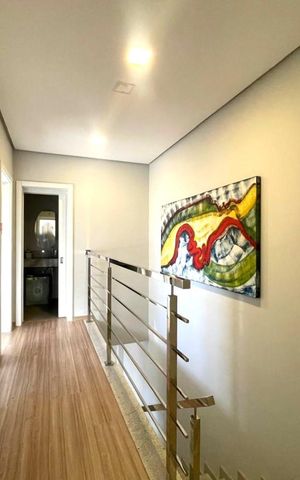 Casa à venda com 183m², 3 quartos e 2 vagas Casa à venda com 183m², 3 quartos e 2 vagasCorredor