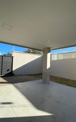 Casa à venda com 183m², 3 quartos e 2 vagas Casa à venda com 183m², 3 quartos e 2 vagasÁrea comum