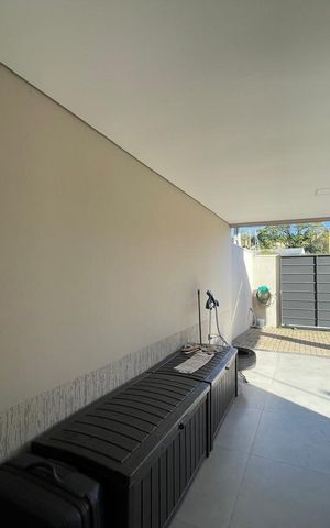 Casa à venda com 183m², 3 quartos e 2 vagas Casa à venda com 183m², 3 quartos e 2 vagasVista da Cozinha