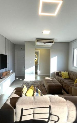 Casa à venda com 183m², 3 quartos e 2 vagas Casa à venda com 183m², 3 quartos e 2 vagasSala