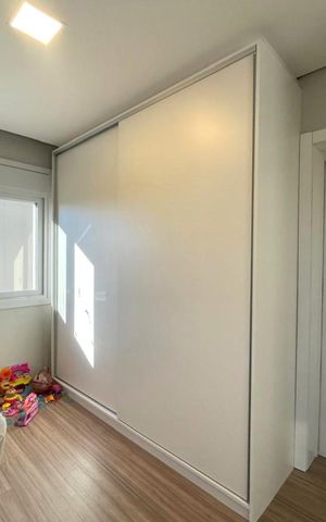 Casa à venda com 183m², 3 quartos e 2 vagas Casa à venda com 183m², 3 quartos e 2 vagasSuíte