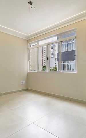 Apartamento à venda com 65m², 1 quarto e 1 vagaSala/Cozinha