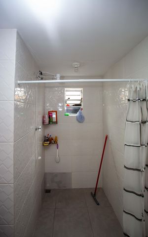 Casa à venda com 125m², 3 quartos e 1 vagaCasa 1 - Banheiro social