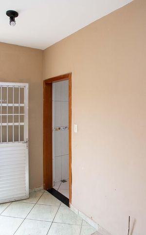 Casa à venda com 125m², 3 quartos e 1 vagaCasa 2 - Área de serviço