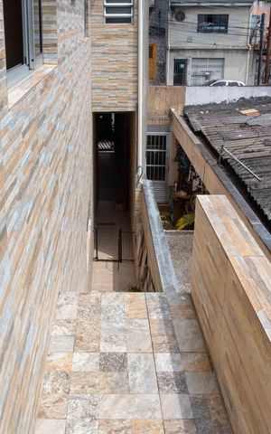 Casa à venda com 125m², 3 quartos e 1 vagaEscada