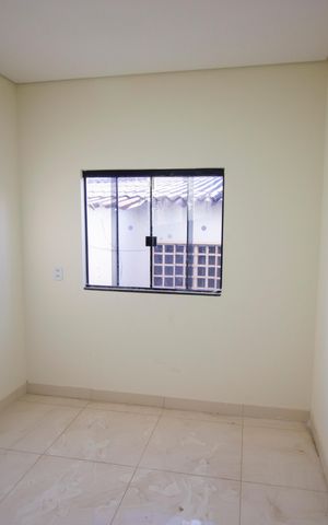 Casa à venda com 100m², 5 quartos e 2 vagasQuarto