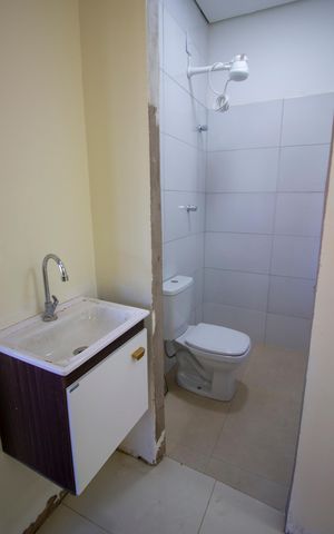 Casa à venda com 100m², 5 quartos e 2 vagasBanheiro