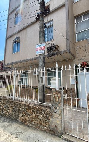 Apartamento à venda com 133m², 2 quartos e 1 vaga