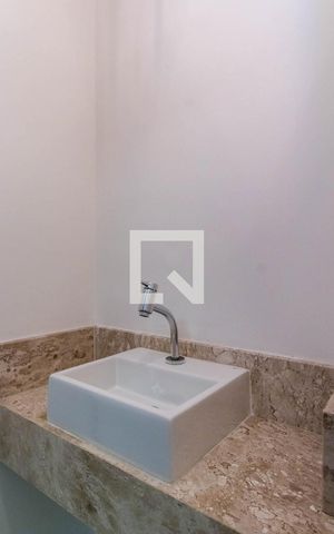 Apartamento à venda com 138m², 3 quartos e 2 vagas Apartamento à venda com 138m², 3 quartos e 2 vagasLavabo
