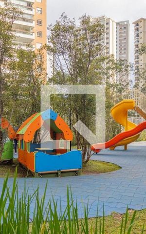 Apartamento à venda com 138m², 3 quartos e 2 vagasÁrea comum - Playground