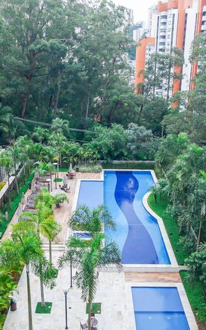 Apartamento à venda com 138m², 3 quartos e 2 vagasVista da Suíte 1
