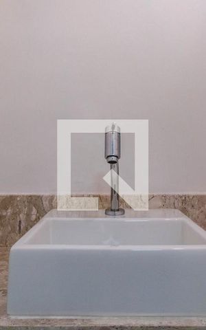 Apartamento à venda com 138m², 3 quartos e 2 vagas Apartamento à venda com 138m², 3 quartos e 2 vagasLavabo