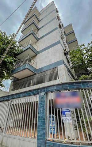 Apartamento à venda com 135m², 3 quartos e 2 vagasPlaquinha
