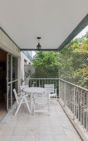 Apartamento à venda com 135m², 3 quartos e 2 vagasVaranda da Sala
