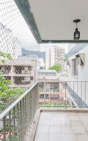 Apartamento à venda com 135m², 3 quartos e 2 vagasVaranda da Sala