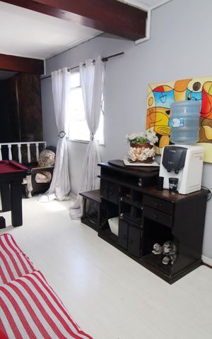 Casa à venda com 500m², 5 quartos e 2 vagasSala 2