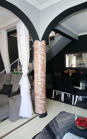 Casa à venda com 500m², 5 quartos e 2 vagasSala