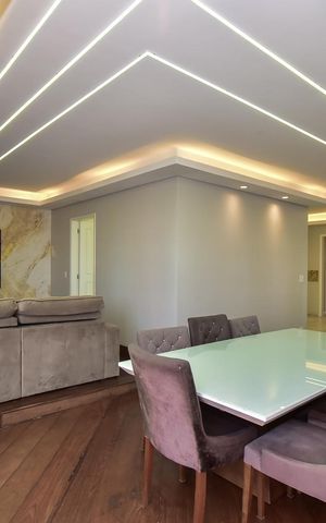 Apartamento para alugar com 200m², 4 quartos e 3 vagasSala