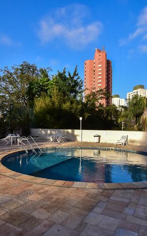 Apartamento para alugar com 200m², 4 quartos e 3 vagasPiscina