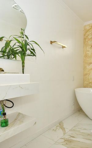 Apartamento para alugar com 200m², 4 quartos e 3 vagasBanheiro