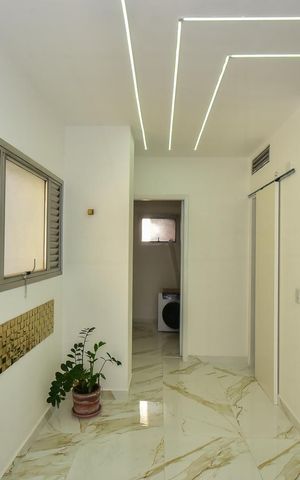 Apartamento para alugar com 200m², 4 quartos e 3 vagasÁrea de Serviço