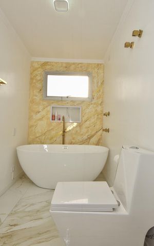 Apartamento para alugar com 200m², 4 quartos e 3 vagasBanheiro