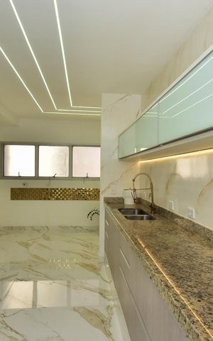Apartamento para alugar com 200m², 4 quartos e 3 vagasCozinha