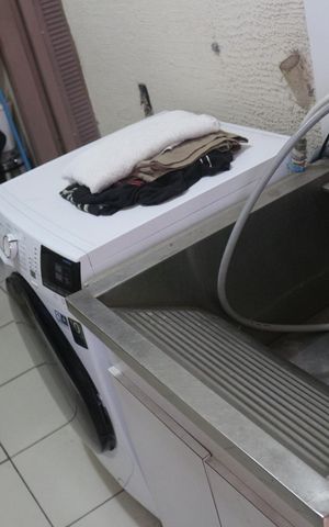 Casa à venda com 170m², 3 quartos e 2 vagasÁrea de Serviço