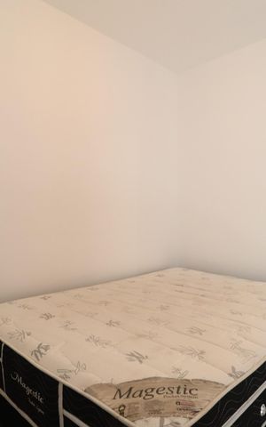 Casa de condomínio para alugar com 82m², 3 quartos e 2 vagasSuíte