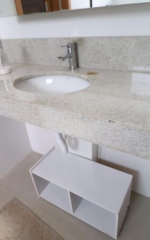 Casa de condomínio para alugar com 82m², 3 quartos e 2 vagasBanheiro Suíte 1 e 2