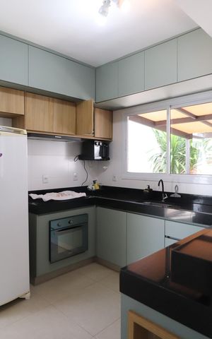 Casa de condomínio para alugar com 82m², 3 quartos e 2 vagasCozinha